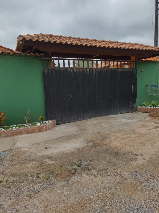 Chacara Bella Vida Com Piscina Churrasqueira Salao De Festas Fogao A Lenha Quadra Aracariguama Exteriör bild