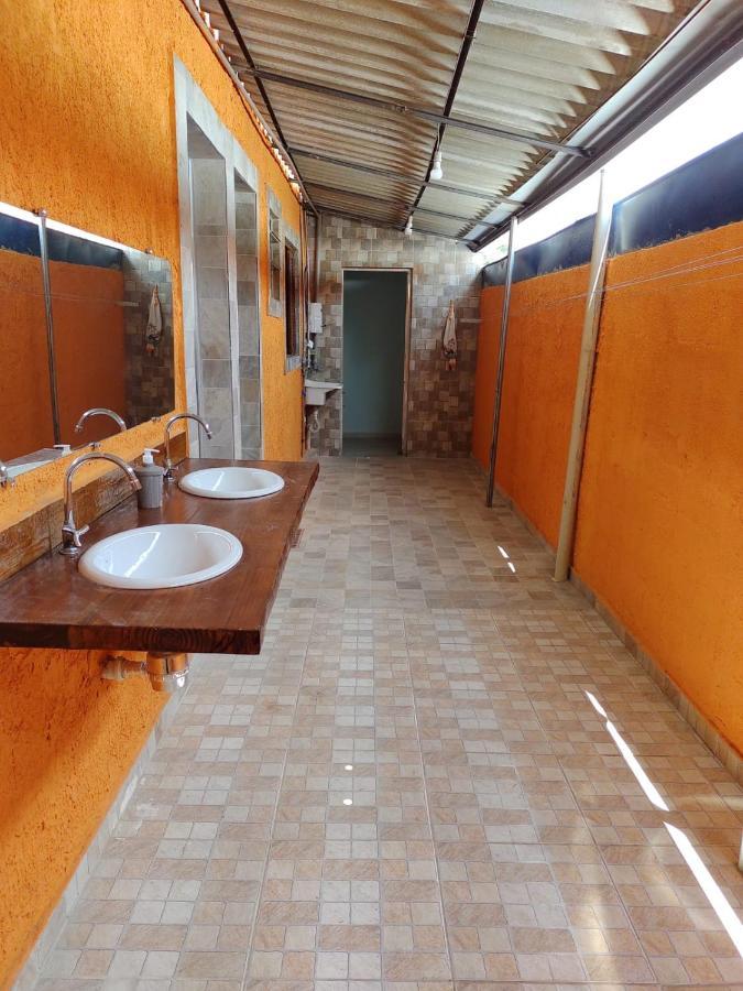 Chacara Bella Vida Com Piscina Churrasqueira Salao De Festas Fogao A Lenha Quadra Aracariguama Exteriör bild